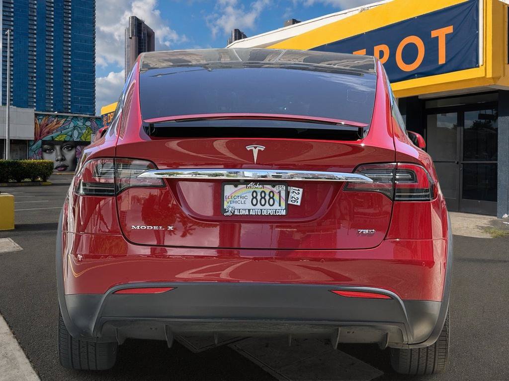 Used 2017 Tesla Model X 75D AWD/4WD image 4