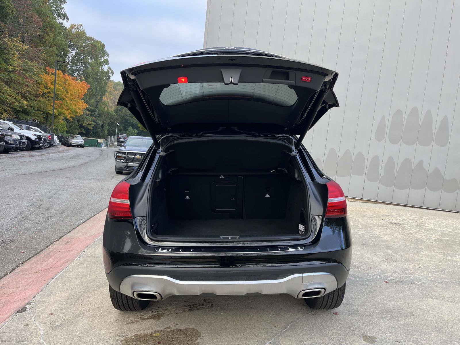 Used 2019 Mercedes-Benz GLA 250 4MATIC image 20