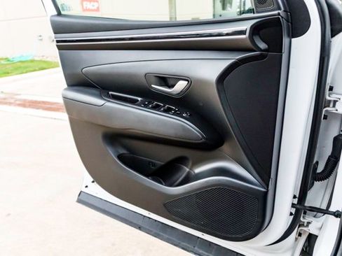 Certified 2024 Hyundai Santa Cruz SE image 19