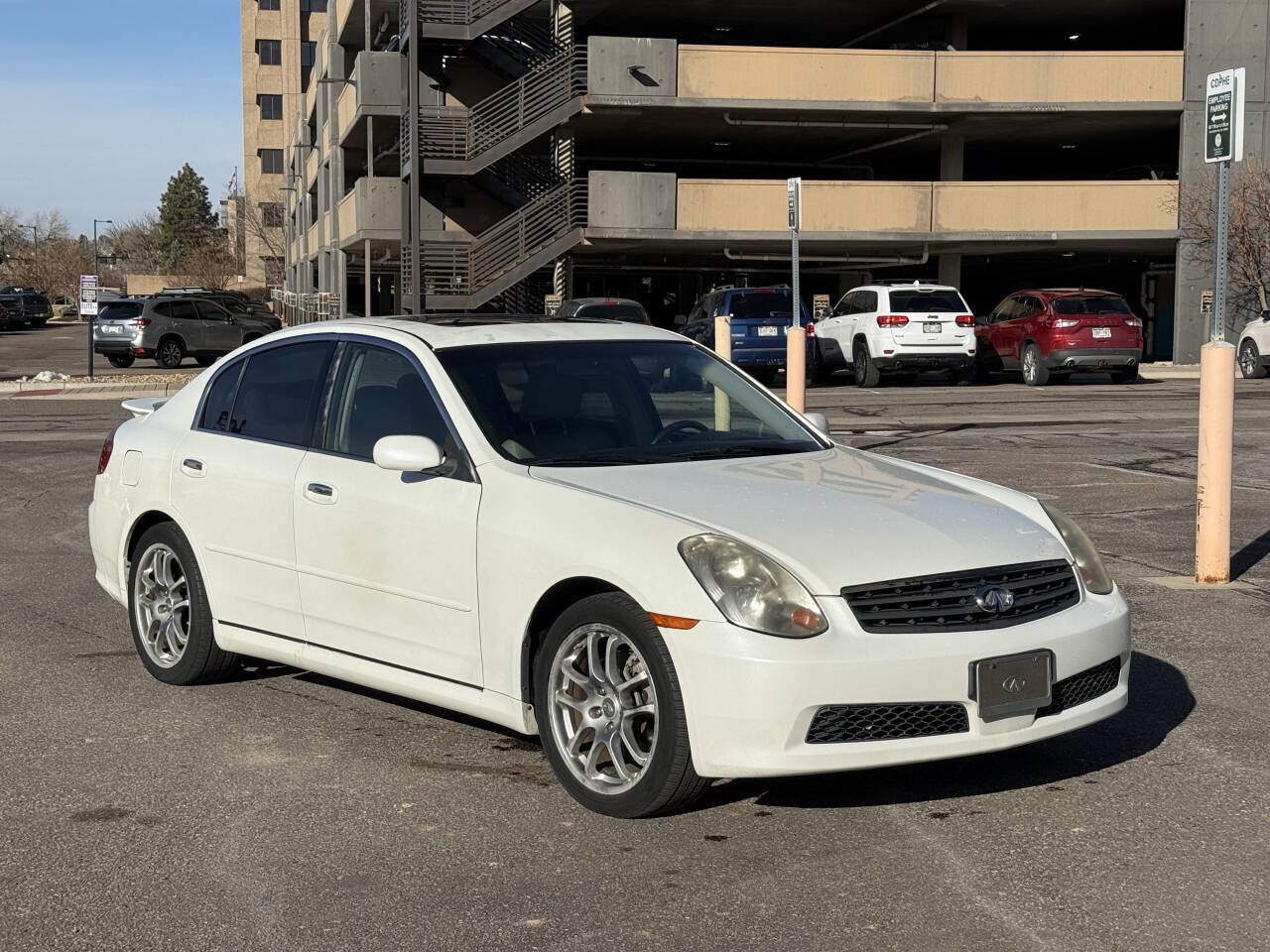 Used 2005 INFINITI G35 Sedan w/ (P01) Premium Pkg A RWD image 5