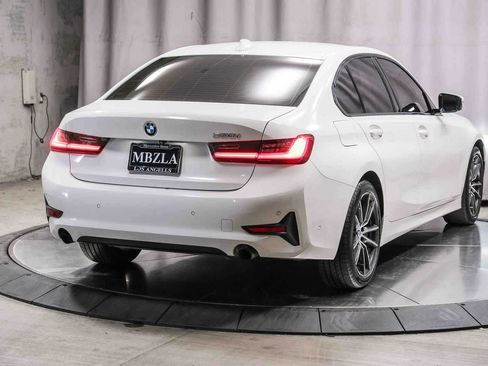 Used 2019 BMW 330i Sedan RWD image 3