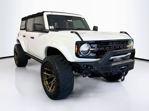 Used 2021 Ford Bronco Black Diamond w/ Sasquatch Package AWD/4WD image 7