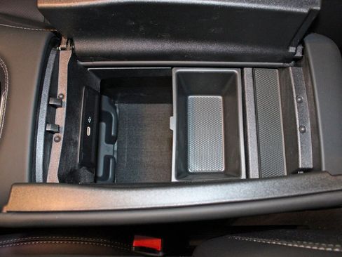 Certified 2025 Mercedes-Benz GLE 53 AMG 4MATIC image 27