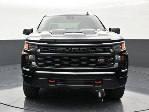 Used 2024 Chevrolet Silverado 1500 Custom Trail Boss AWD/4WD image 8