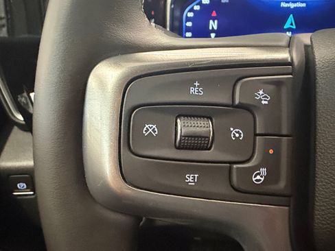 Used 2023 Chevrolet Silverado 1500 LT AWD/4WD image 31