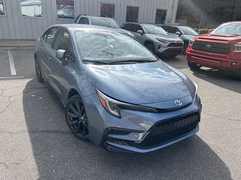 New 2026 Toyota Corolla SE image 1