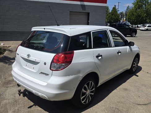 Used 2004 Toyota Matrix image 7