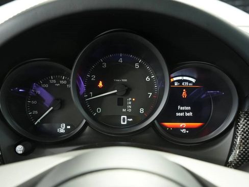 New 2026 Porsche Macan image 14