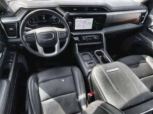 Certified 2024 GMC Sierra 2500 Denali w/ Denali Reserve Package image 21