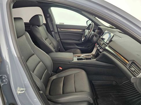 Used 2022 Honda Accord Sport image 10