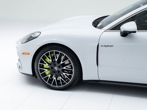 New 2026 Porsche Panamera Turbo image 11