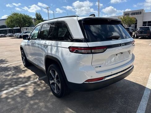 Used 2023 Jeep Grand Cherokee 4WD 4xe w/ Luxury Tech Group II image 8