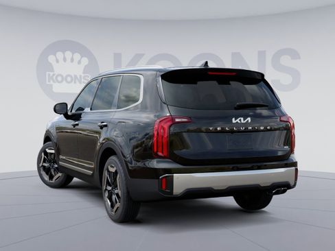 New 2025 Kia Telluride S image 5