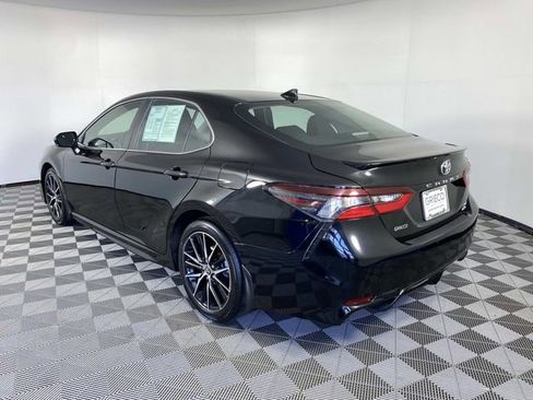 Used 2024 Toyota Camry SE w/ Cold Weather Package AWD/4WD image 6