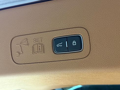 Used 2023 Lincoln Aviator Black Label w/ Dynamic Handling Package image 48