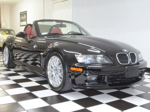 Used 2001 BMW Z3 3.0i image 3