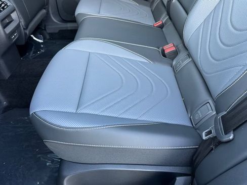 New 2026 Volkswagen Tiguan SE R-Line image 30