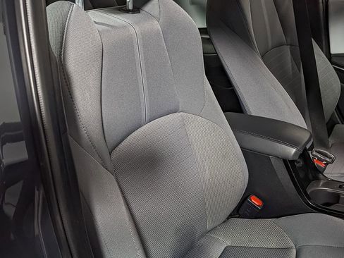 Used 2024 Toyota Corolla SE image 23