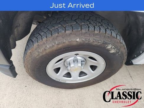 Used 2017 Chevrolet Silverado 1500 W/T w/ WT Convenience Package image 15