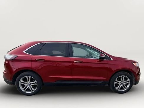 Used 2018 Ford Edge Titanium w/ Technology Package image 5