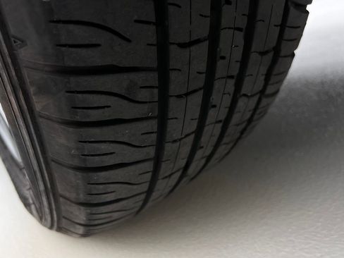 Used 2024 Lexus LX 600 4WD w/ Luxury Package image 30