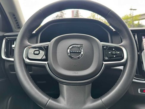 Certified 2023 Volvo S90 B6 Plus AWD/4WD image 25