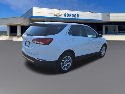 Used 2024 Chevrolet Equinox LT w/ LPO, Floor Liner Package FWD image 5