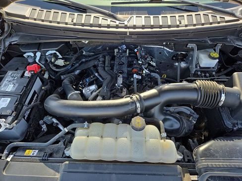 Used 2024 Lincoln Navigator Reserve AWD/4WD image 10