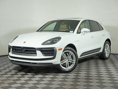 Certified 2025 Porsche Macan w/ Premium Package Plus
