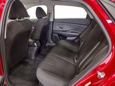Used 2023 Hyundai Elantra Blue FWD image 21