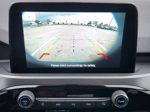 Certified 2025 Ford Escape Active AWD/4WD image 14