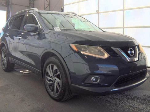 Used 2016 Nissan Rogue SL w/ SL Premium Package AWD/4WD image 3