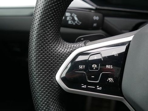 Used 2021 Volkswagen Arteon SEL Premium image 25