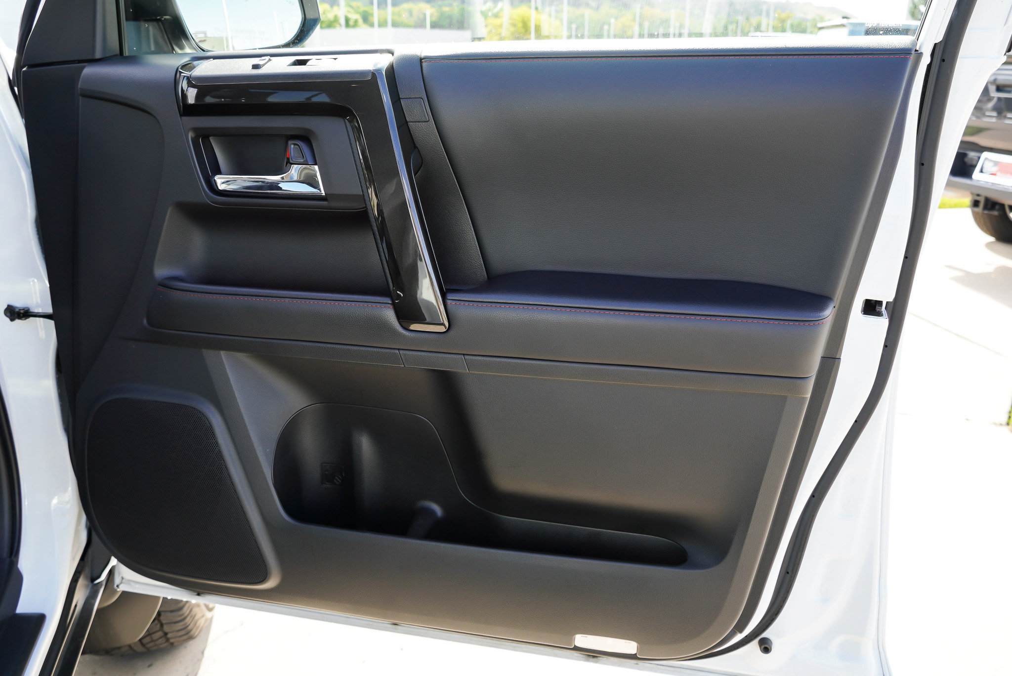 Certified 2024 Toyota 4Runner TRD Off-Road Premium w/ Moonroof Package AWD/4WD image 28