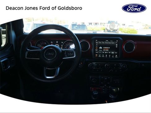 Used 2020 Jeep Gladiator Rubicon image 18