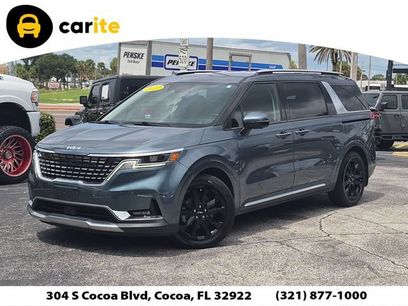 Used 2022 Kia Carnival SX