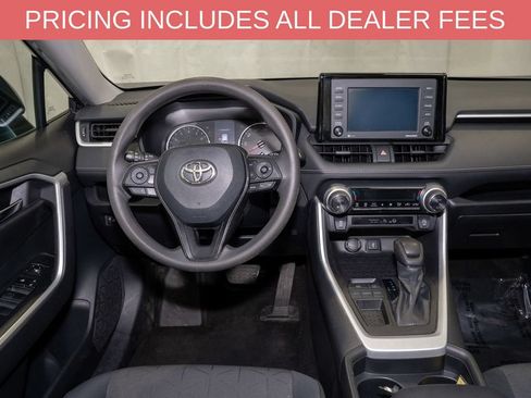 Used 2021 Toyota RAV4 XLE FWD image 6
