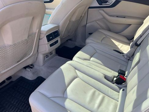 Used 2019 Audi Q7 2.0T Premium Plus w/ Premium Plus Package AWD/4WD image 8