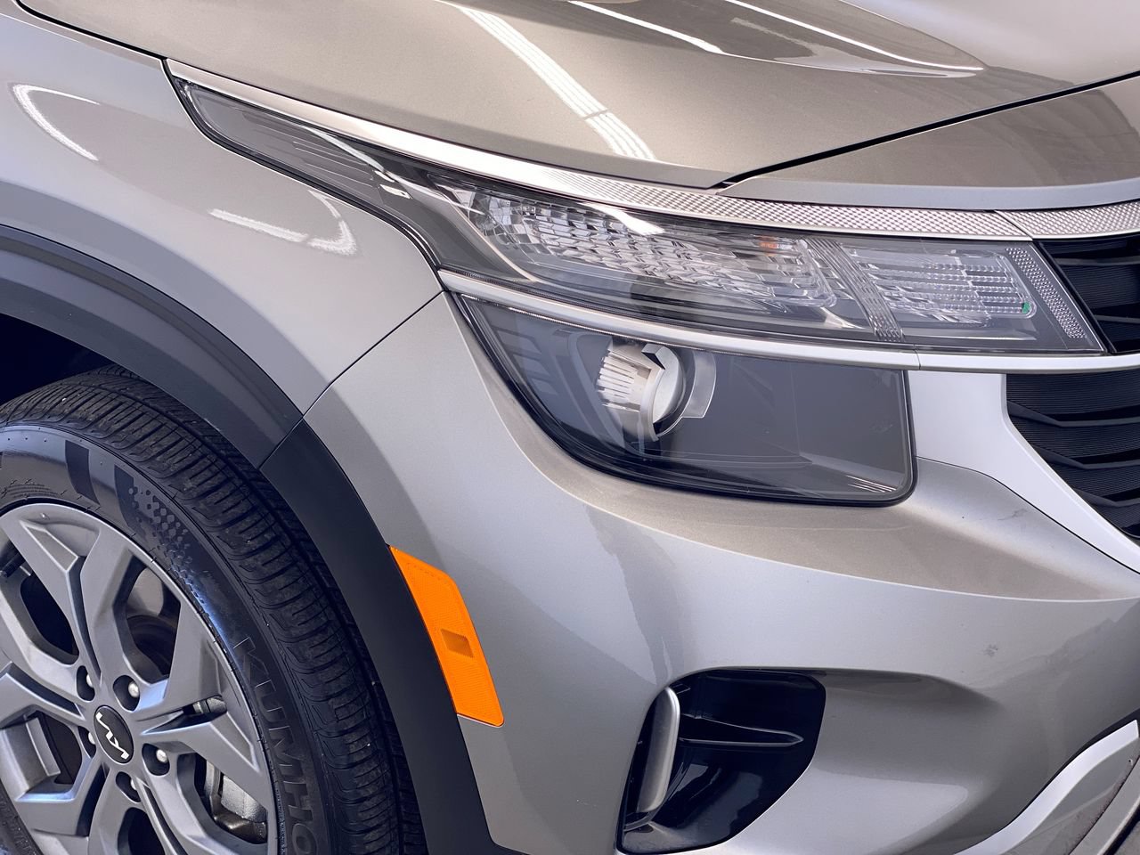 Certified 2026 Kia Seltos LX AWD/4WD image 11