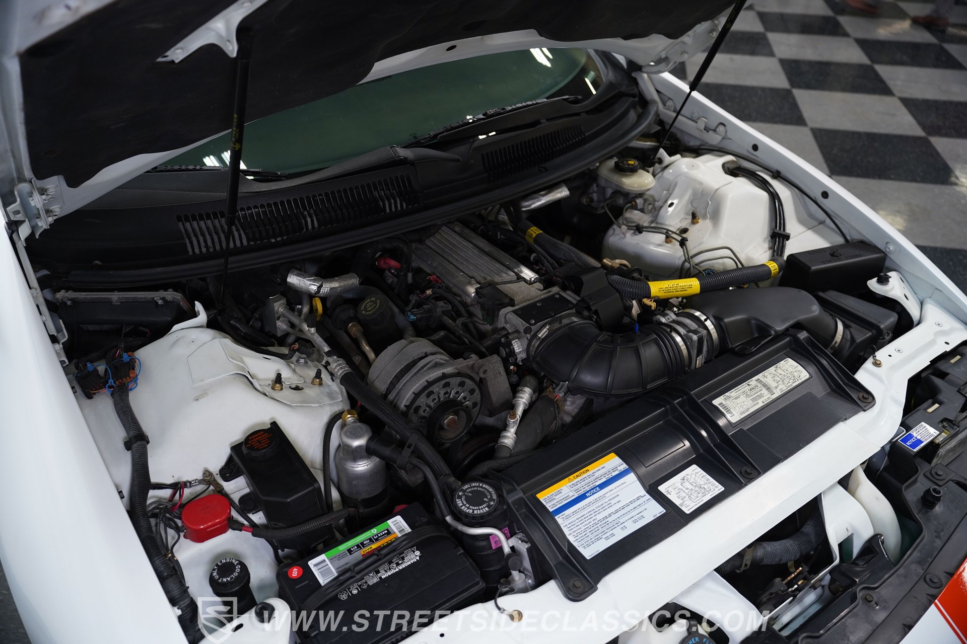 Used 1997 Chevrolet Camaro Z28 w/ Preferred Equipment Group 2 RWD image 35