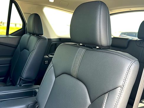 Used 2026 Honda Pilot EX-L image 19