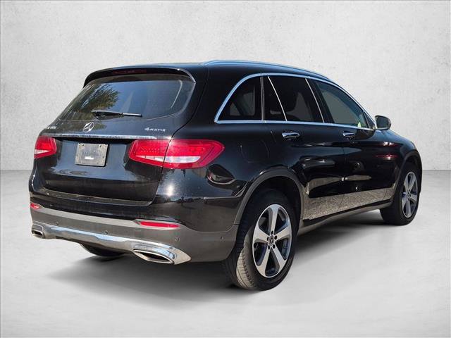 Used 2019 Mercedes-Benz GLC 300 4MATIC image 5