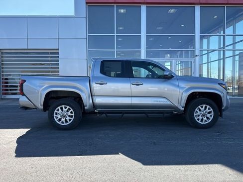 New 2026 Toyota Tacoma SR5 image 8