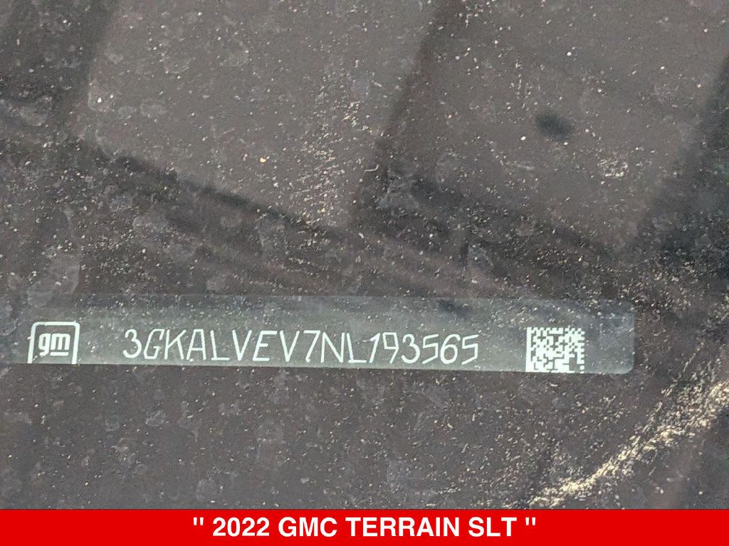 Used 2022 GMC Terrain SLT AWD/4WD image 34