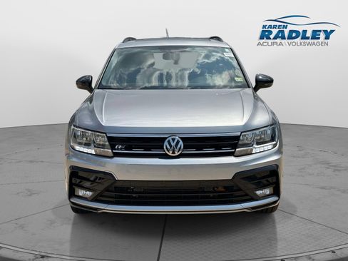 Used 2021 Volkswagen Tiguan SE R-Line w/ 3rd Row Seat Package AWD/4WD image 6