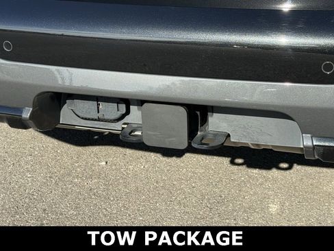 Used 2022 BMW X7 M50i image 11