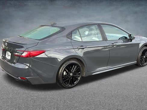 Used 2025 Toyota Camry SE FWD image 24