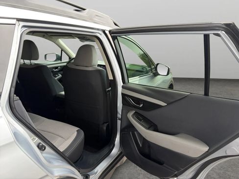 Used 2020 Subaru Outback Premium AWD/4WD image 17