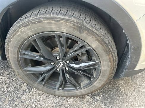 Used 2018 Ford Escape Titanium AWD/4WD image 5