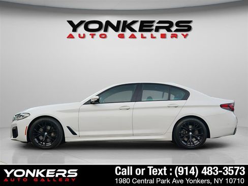 Used 2022 BMW 540i xDrive w/ M Sport Package image 6